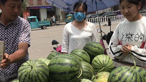 定远网红吃瓜事件真相揭秘,揭秘背后真相与争议